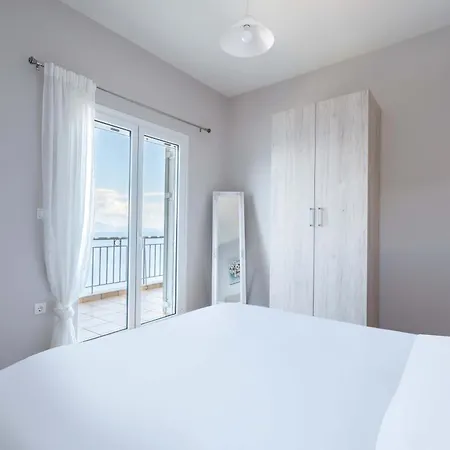 Noho Gr , Arkadian Village Дом отдыха