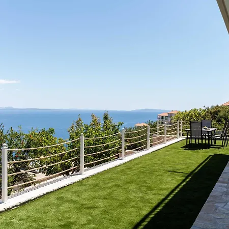 Noho Gr , Arkadian Village Дом отдыха