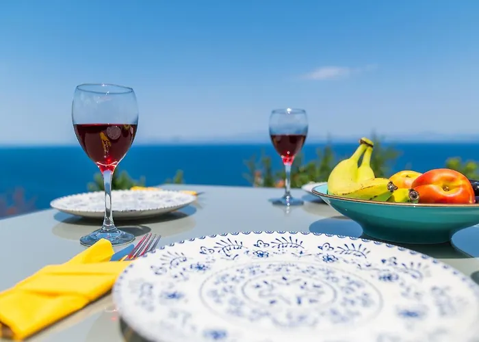 Noho Gr , Arkadian Village * Arkadiko Chorio