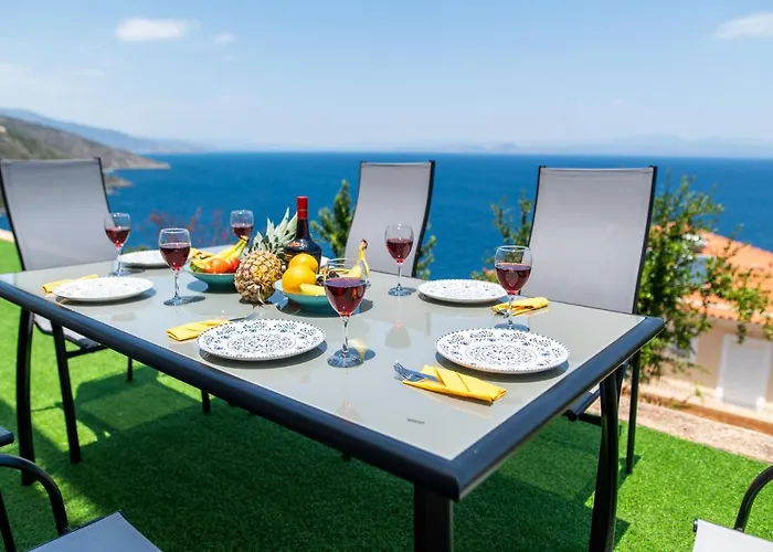 Noho Gr , Arkadian Village *