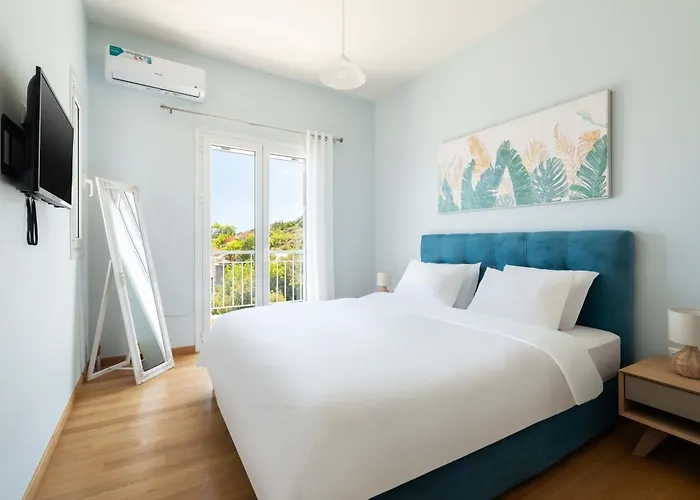 Noho Gr , Arkadian Village