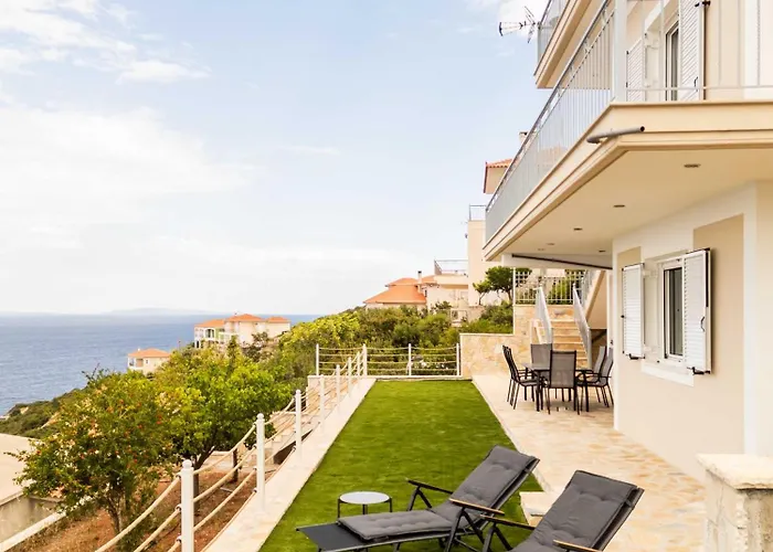 Noho Gr , Arkadian Village