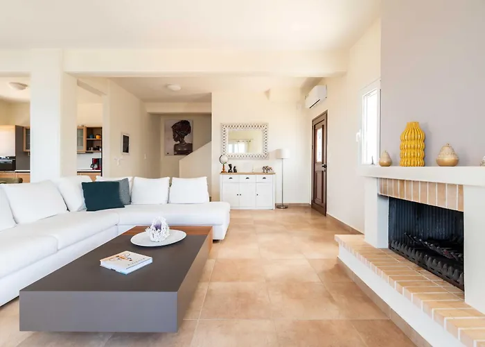 Noho Gr , Arkadian Village * Arkadiko Chorio