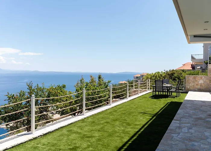 Noho Gr , Arkadian Village Дом отдыха