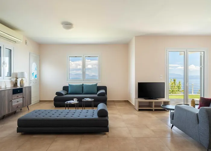 Noho Gr , Arkadian Village